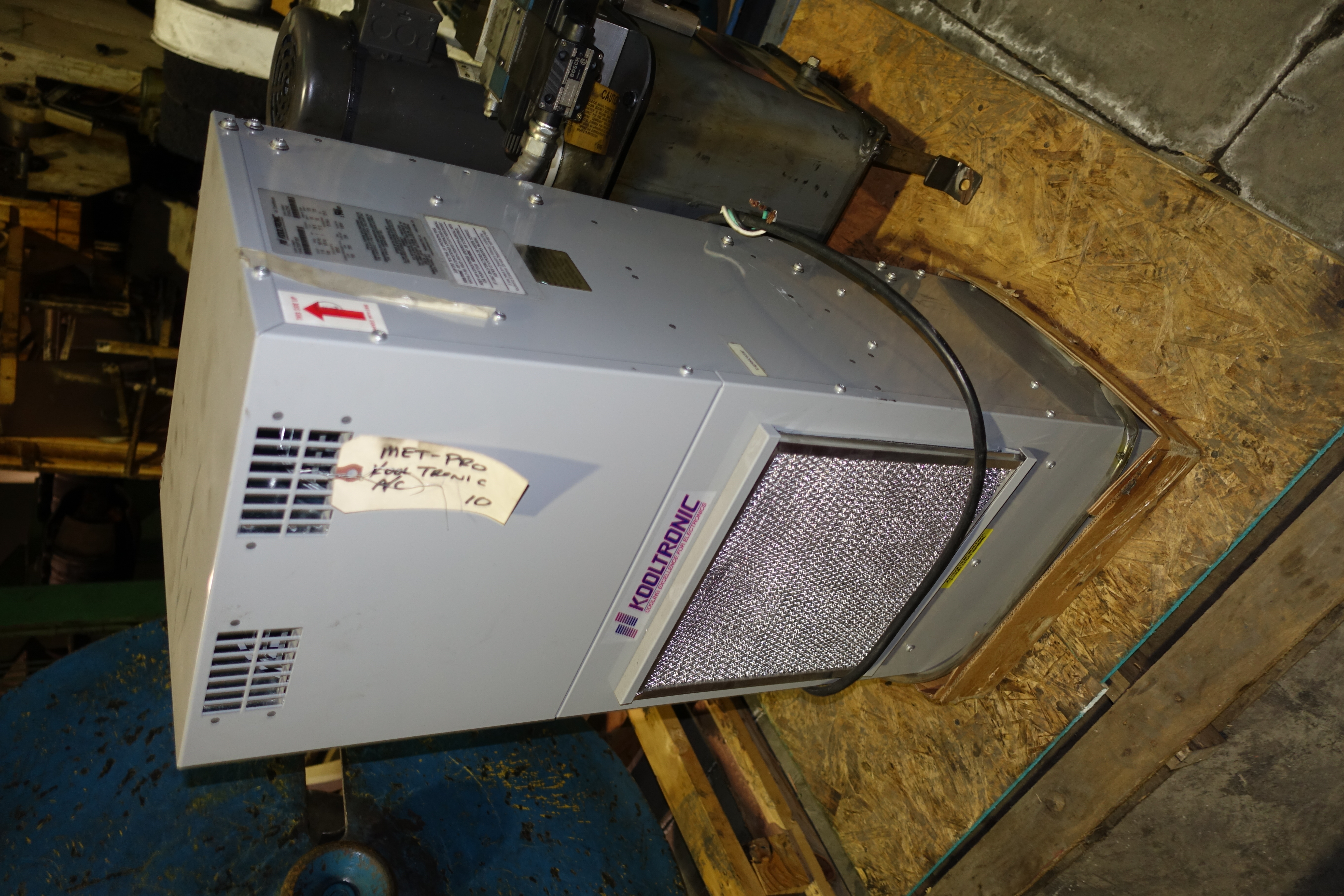 Picture of KOOLTRONIC Air Conditioner 6000BTU