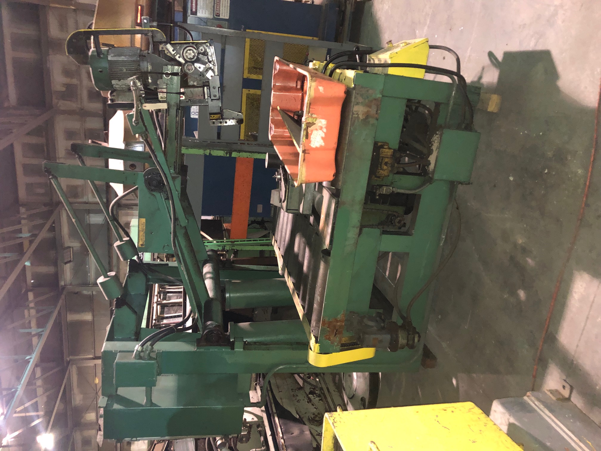 Picture of 60" x 6,000lbs SIGNODE Banding Table w/SVS6-58 Head